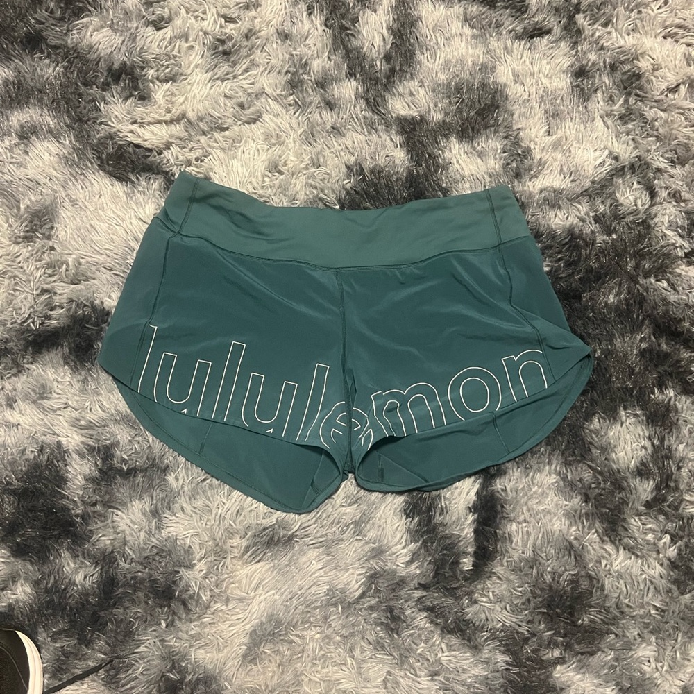 Lululemon Speed Up Mid-Rise Lined Short 4" *Graphic Sz 10